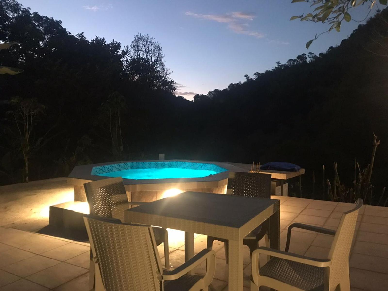 Hosteria Los Cedros De Миндо Экстерьер фото