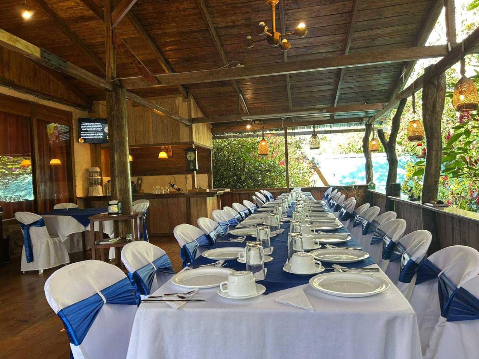 Hosteria Los Cedros De Миндо Экстерьер фото
